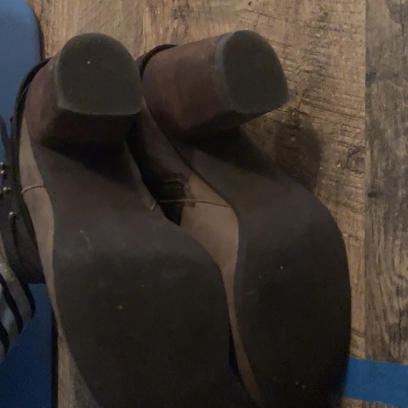 Booties - Picture 3 of 4